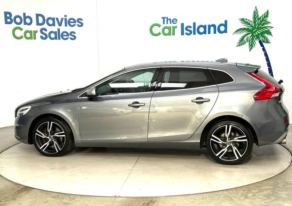 Used Volvo V40 2018 for sale - 77172207: Photo 5