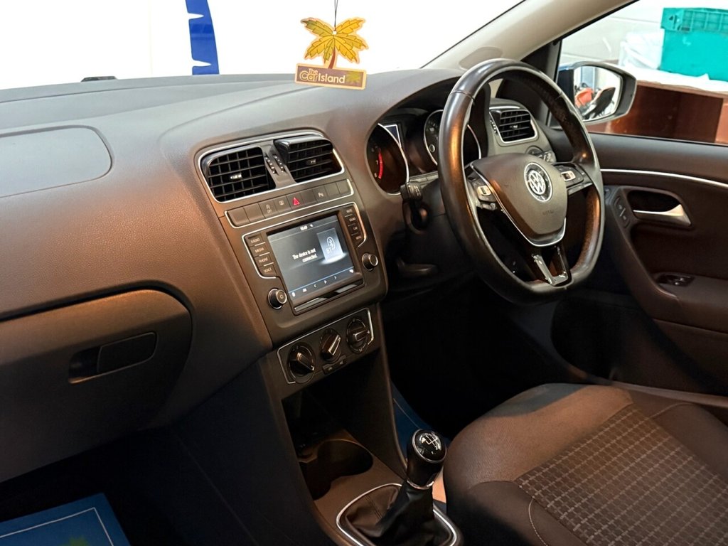 Used Volkswagen Polo 2017 for sale - 77275746: Photo 4