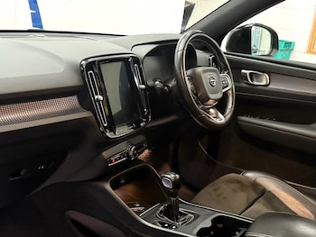 Used Volvo XC40 2019 for sale - 76386206: Photo