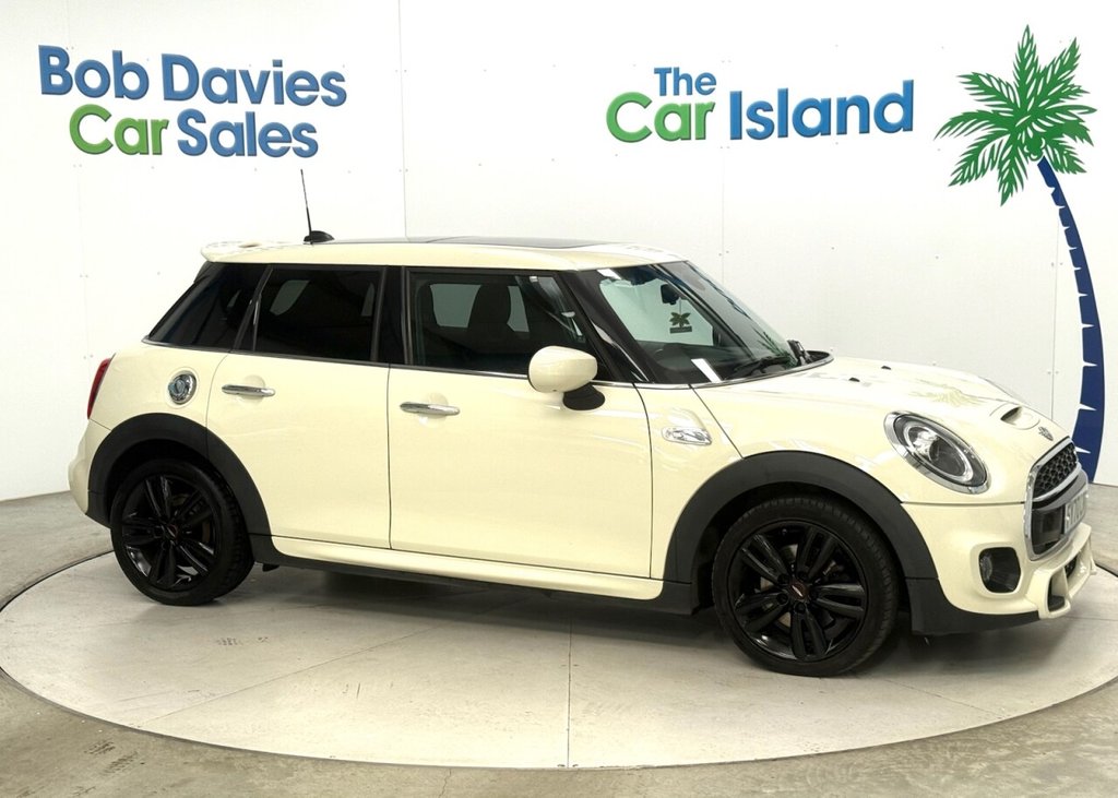 Used MINI Hatch 2020 for sale - 76367759: Photo 11