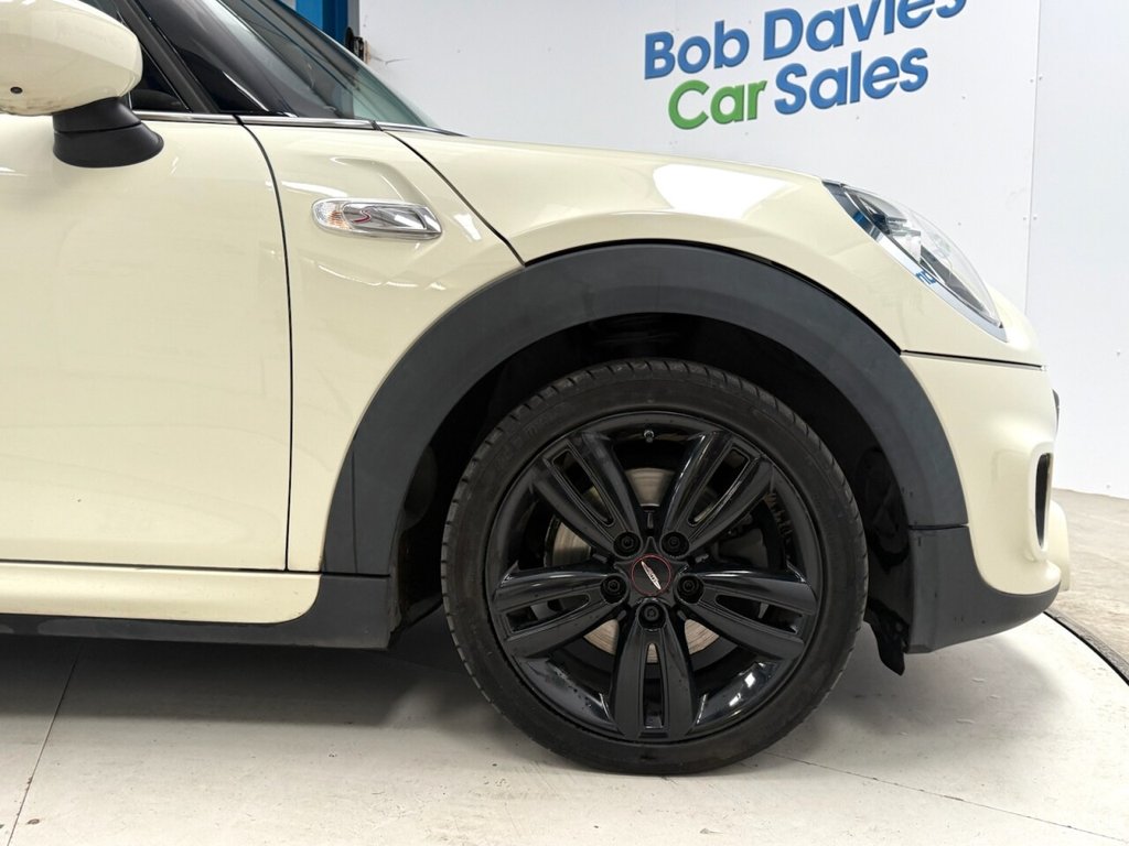 Used MINI Hatch 2020 for sale - 76367759: Photo 12