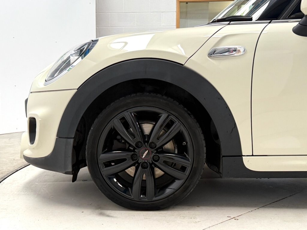 Used MINI Hatch 2020 for sale - 76367759: Photo 14