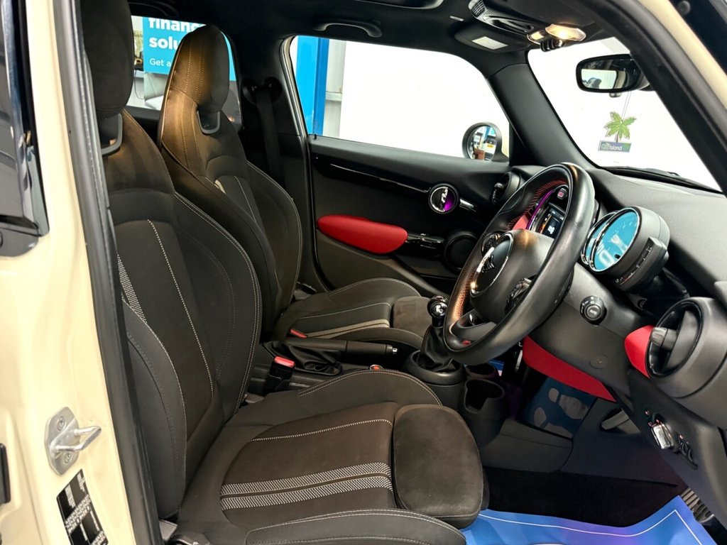 Used MINI Hatch 2020 for sale - 76367759: Photo 17