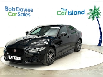 Used Jaguar XE 2019 for sale - 78372578: Photo