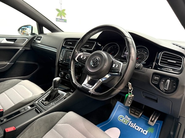 Used Volkswagen Golf 2017 for sale - 75254064: Photo 15