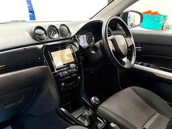 Used Suzuki Vitara 2018 for sale - 77313705: Photo