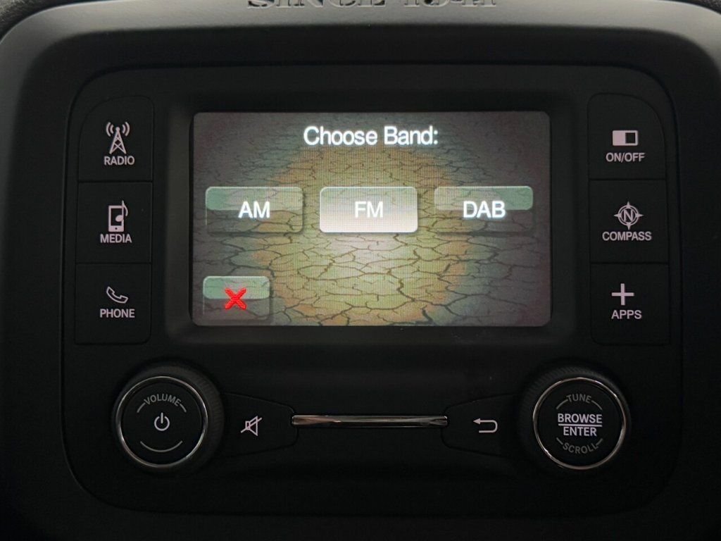 Used Jeep Renegade 2017 for sale - 78083164: Photo 27