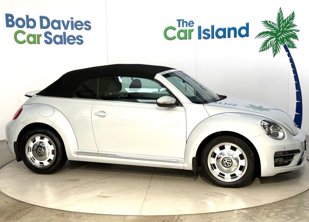 Used Volkswagen Beetle 2017 for sale - 77110893: Photo 10