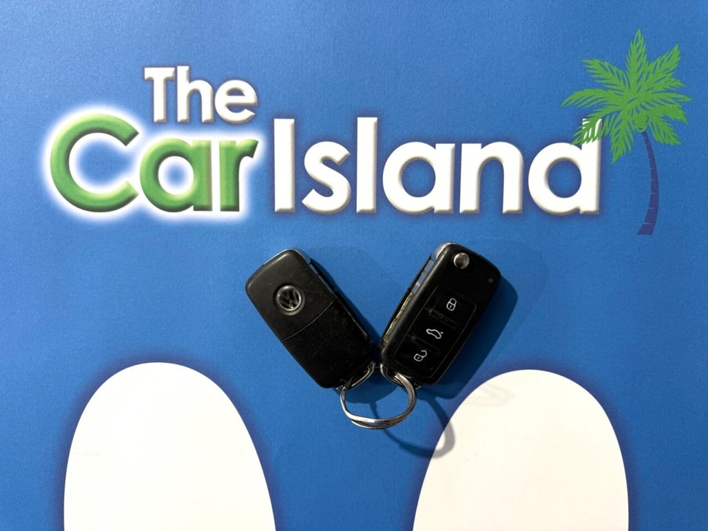 Used Volkswagen Beetle 2017 for sale - 77110893: Photo 30