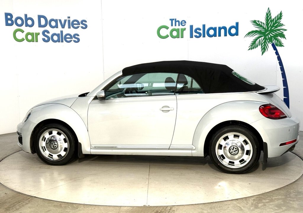 Used Volkswagen Beetle 2017 for sale - 77110893: Photo 5