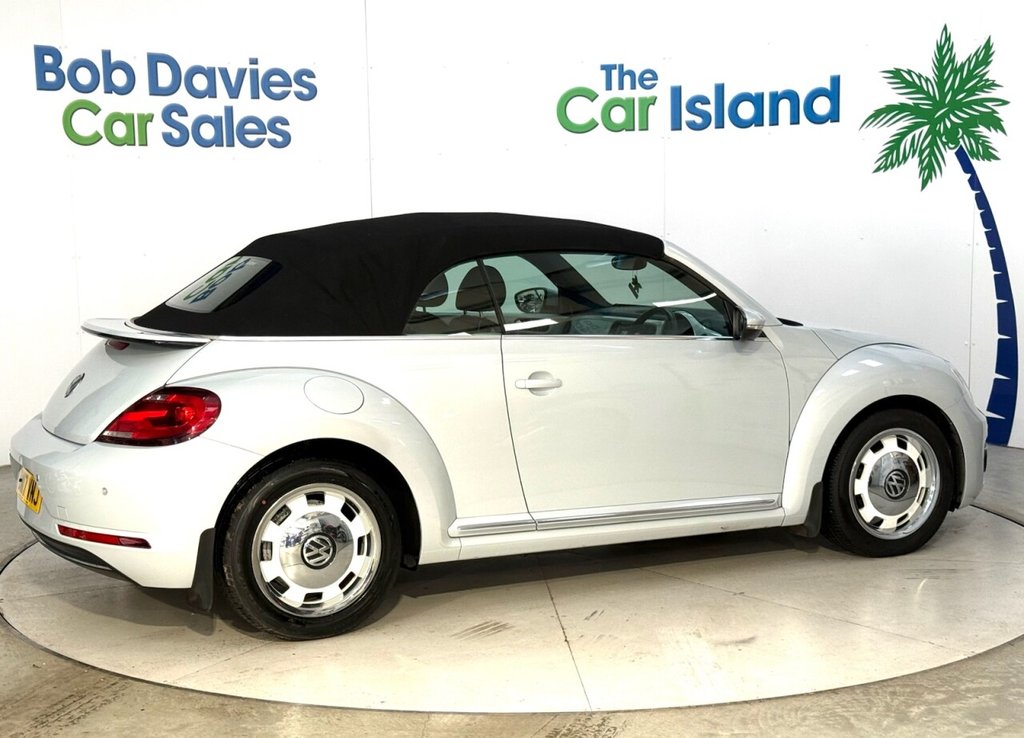 Used Volkswagen Beetle 2017 for sale - 77110893: Photo 9