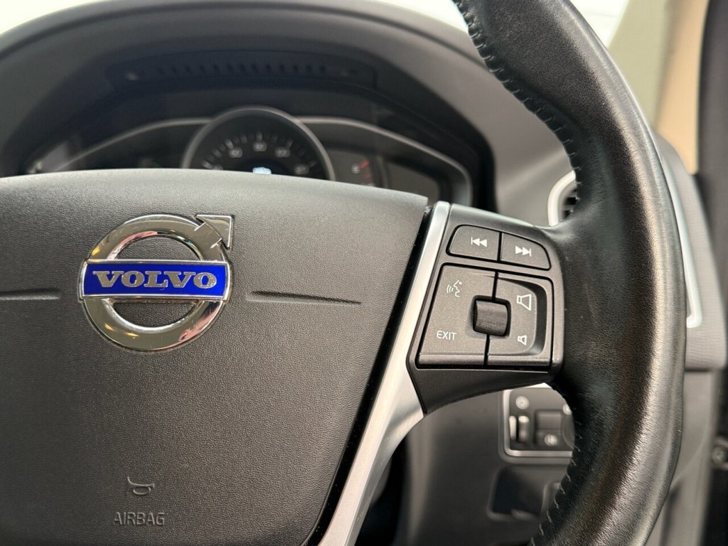 Used Volvo XC60 2017 for sale - 78153826: Photo 21