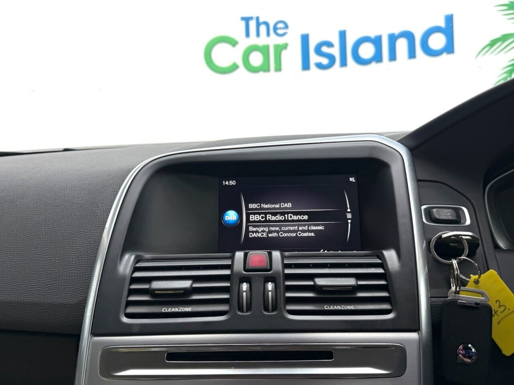 Used Volvo XC60 2017 for sale - 78153826: Photo 22