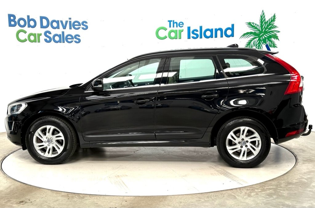 Used Volvo XC60 2017 for sale - 78153826: Photo 5