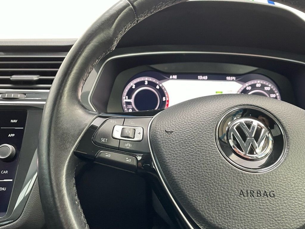 Used Volkswagen Tiguan 2019 for sale - 77037677: Photo 22
