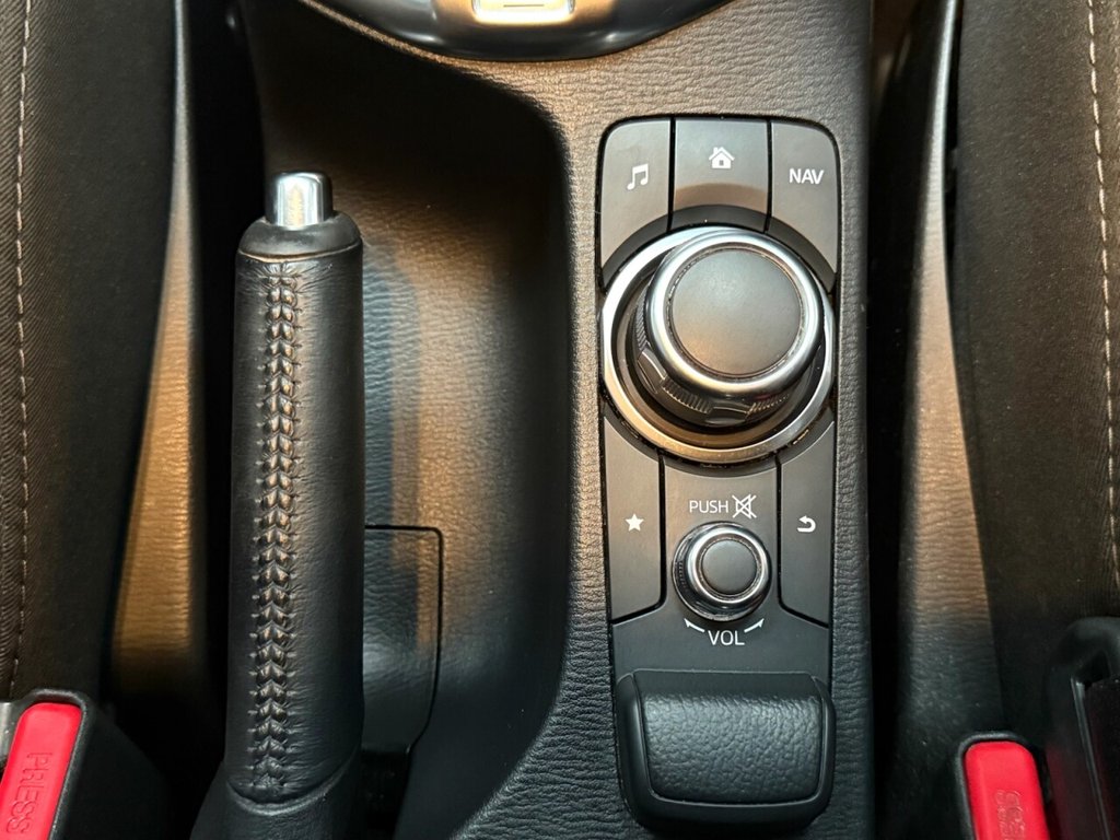 Used Mazda Mazda2 2018 for sale - 76686462: Photo 30