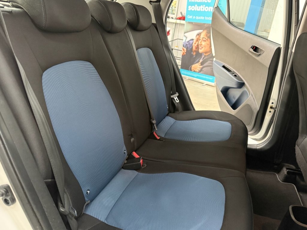 Used Hyundai i10 2015 for sale - 77905088: Photo 20