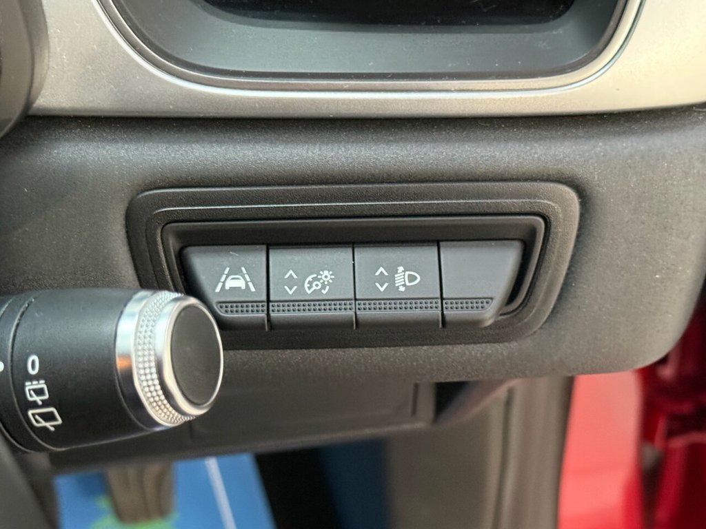 Used Renault Captur 2020 for sale - 77356525: Photo 21