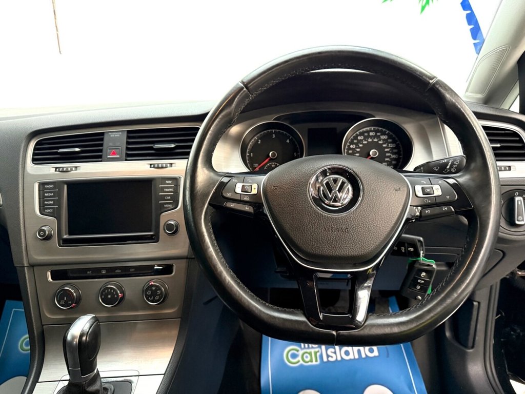 Used Volkswagen Golf 2015 for sale - 76604736: Photo 14