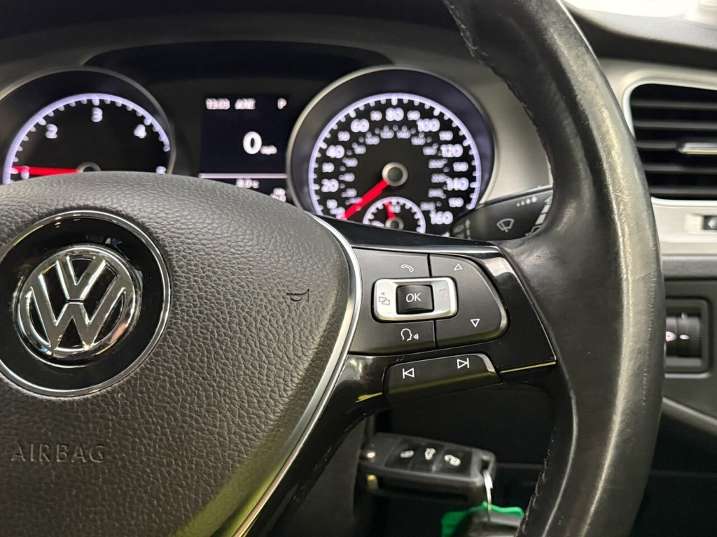 Used Volkswagen Golf 2015 for sale - 76604736: Photo 17