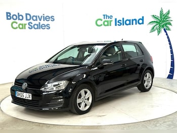 Used Volkswagen Golf 2015 for sale - 76604736: Photo