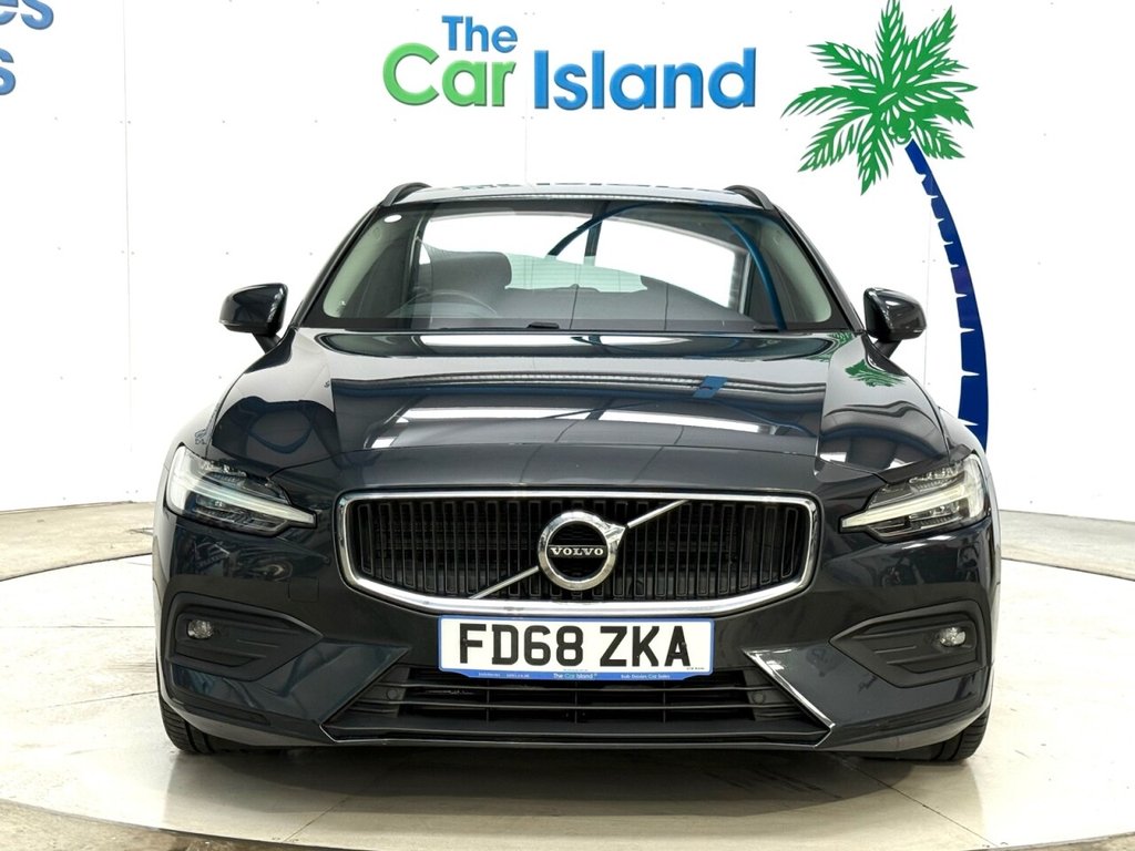 Used Volvo V60 2019 for sale - 77806306: Photo 2