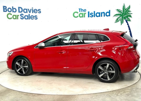 Used Volvo V40 2018 for sale - 75642748: Photo 6