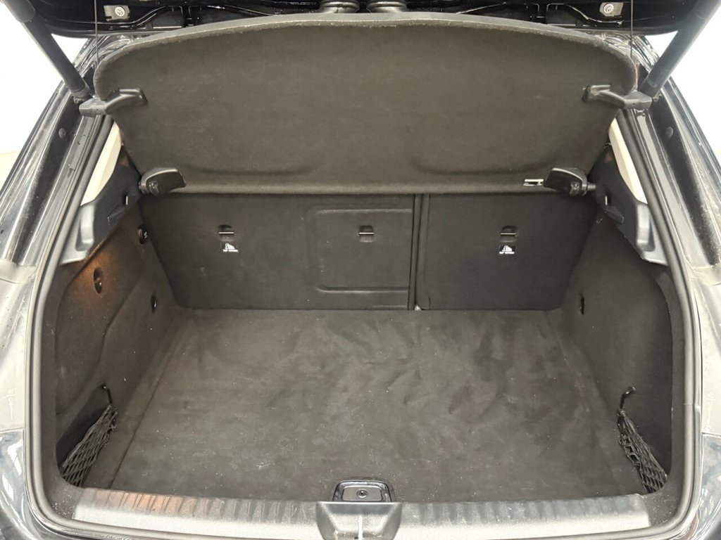 Used Mercedes-Benz GLA 2018 for sale - 76698714: Photo 34