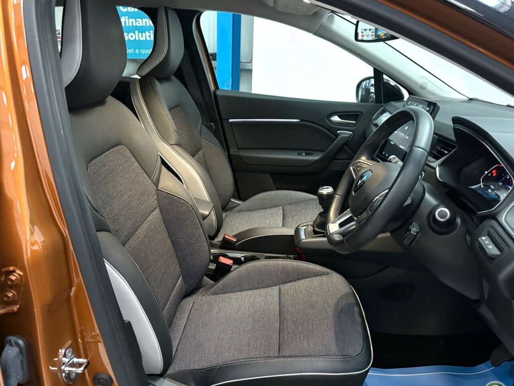 Used Renault Captur 2021 for sale - 76582632: Photo 15