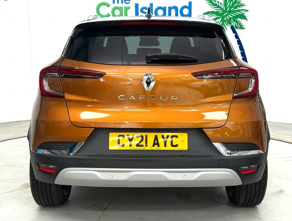 Used Renault Captur 2021 for sale - 76582632: Photo 8