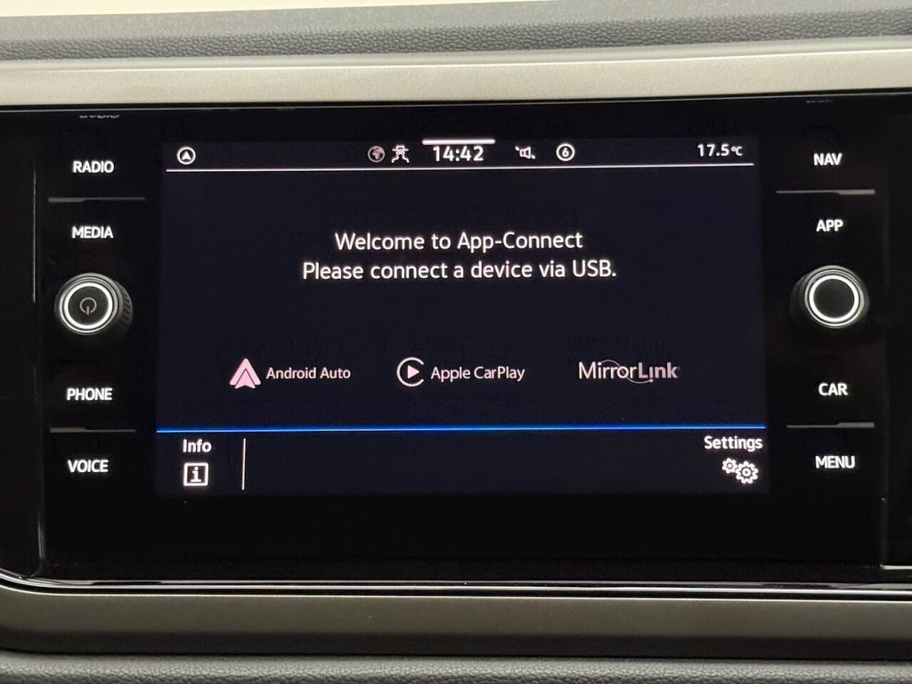 Used Volkswagen Polo 2020 for sale - 76582523: Photo 26