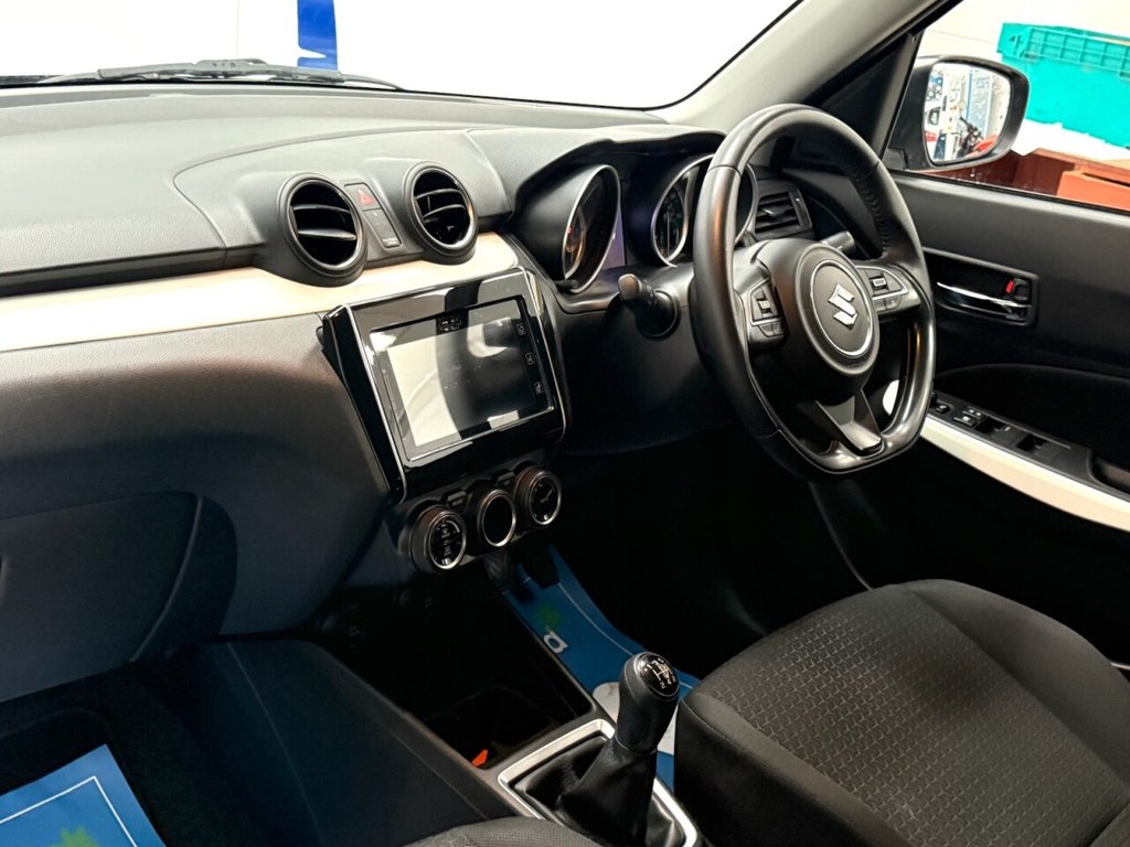 Used Suzuki Swift 2018 for sale - 77498452: Photo 4