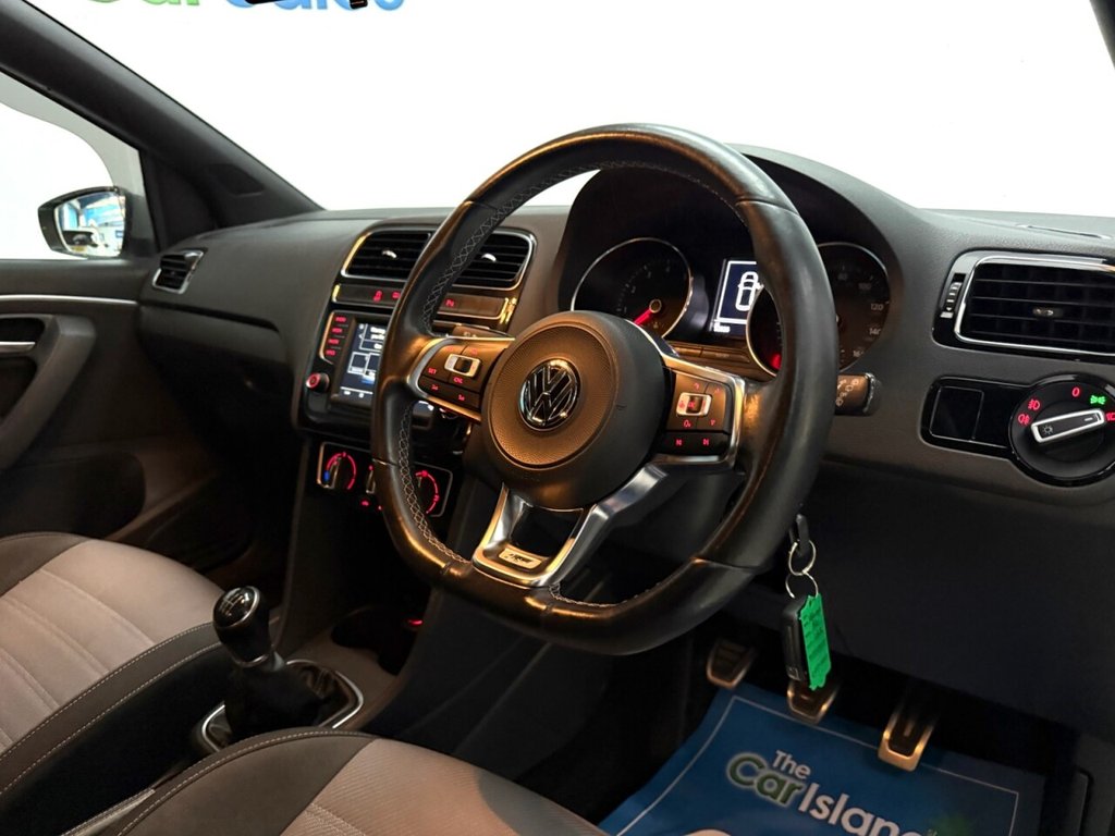 Used Volkswagen Polo 2017 for sale - 76434400: Photo 15