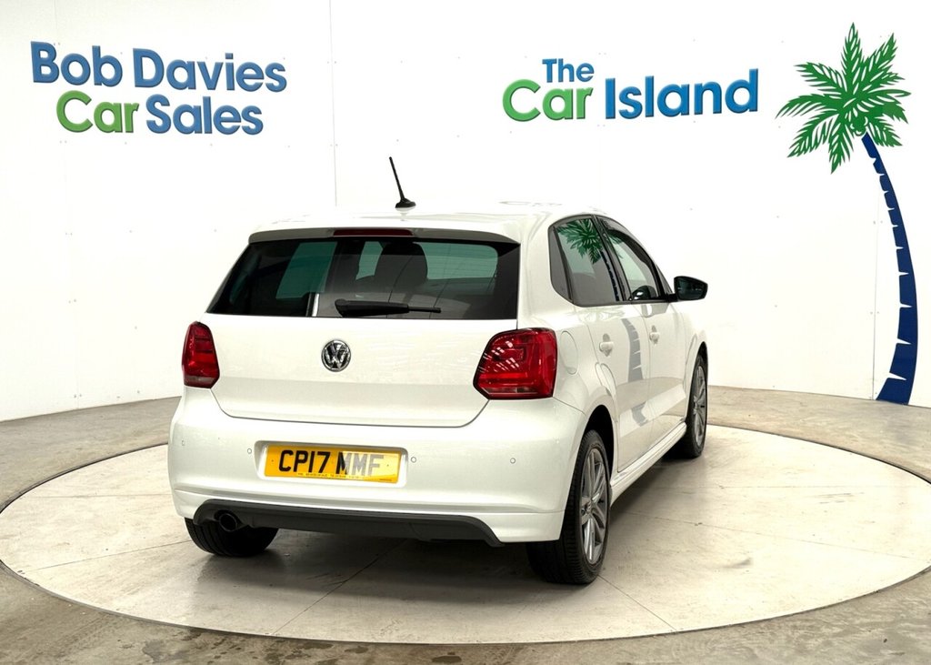 Used Volkswagen Polo 2017 for sale - 76434400: Photo 8