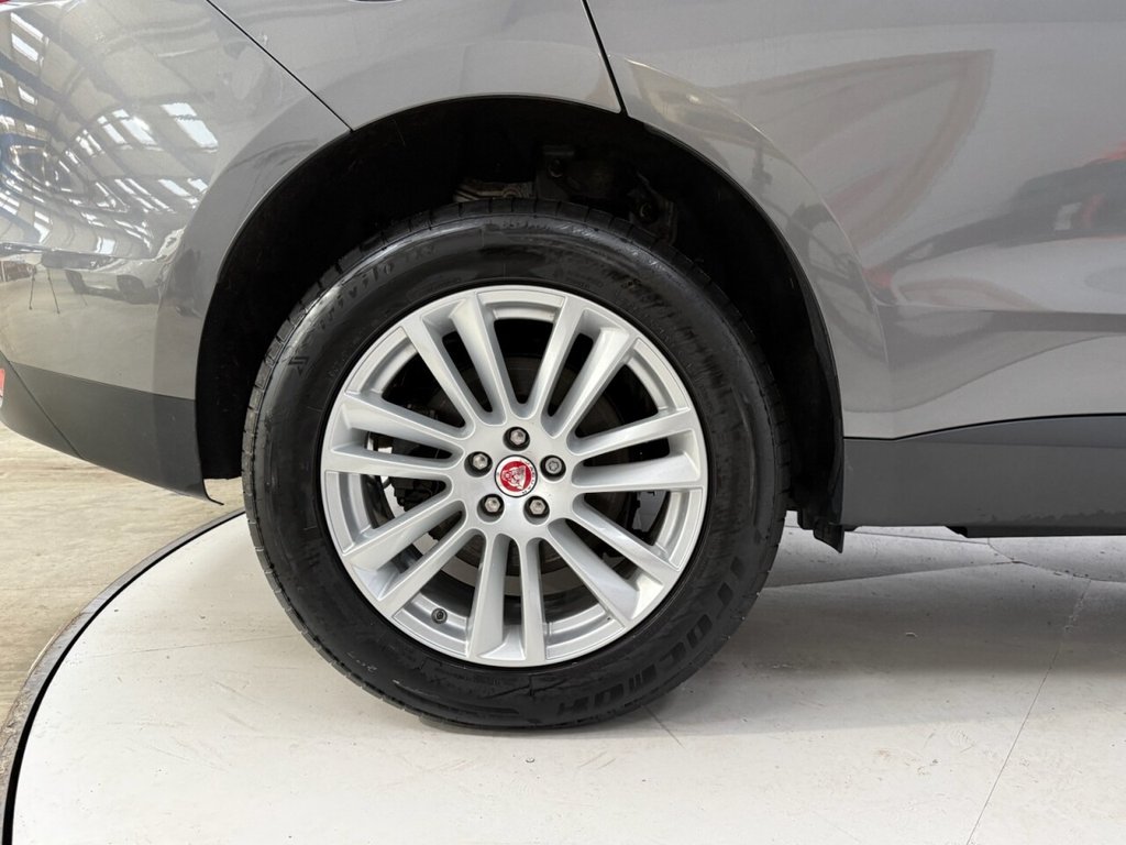 Used Jaguar F-Pace 2017 for sale - 77849569: Photo 14