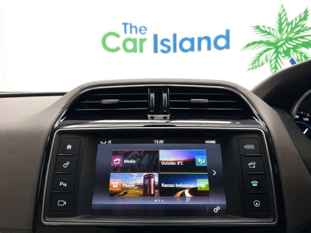 Used Jaguar F-Pace 2017 for sale - 77849569: Photo 25