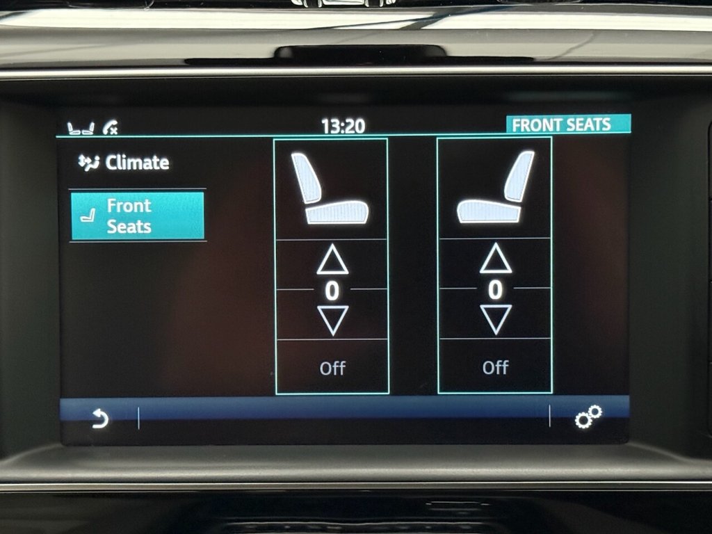 Used Jaguar F-Pace 2017 for sale - 77849569: Photo 28