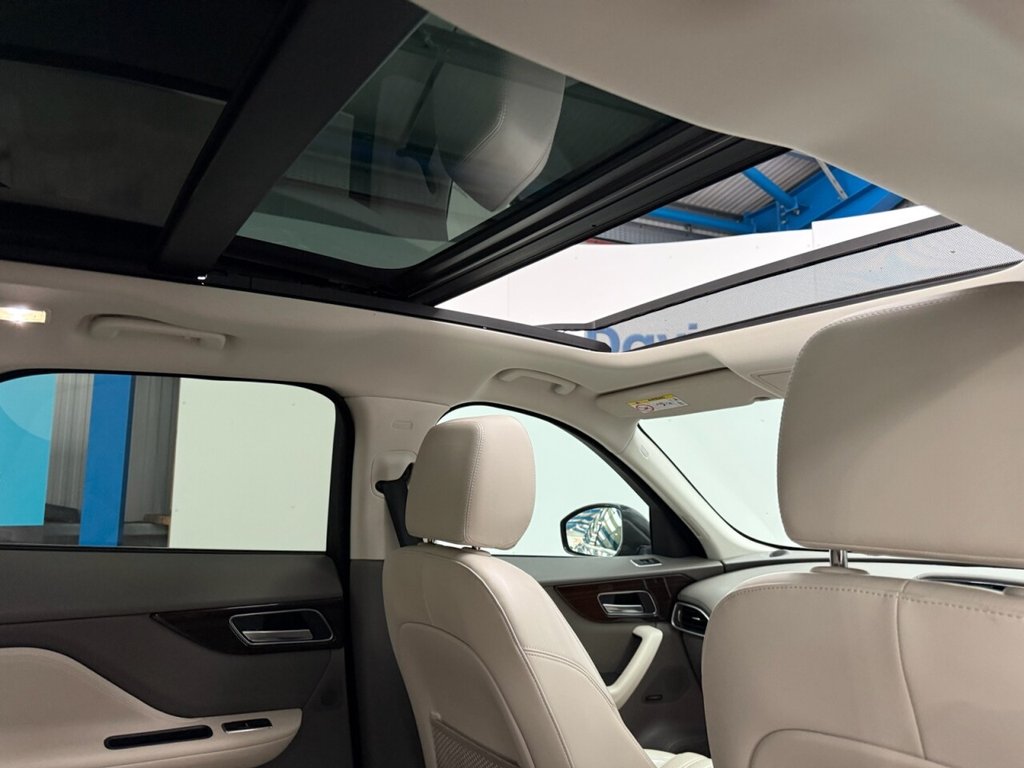 Used Jaguar F-Pace 2017 for sale - 77849569: Photo 34