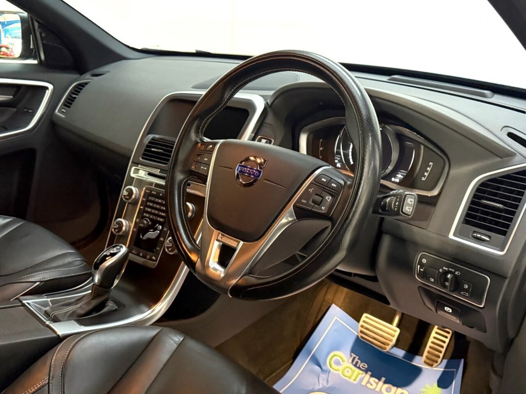 Used Volvo XC60 2017 for sale - 77027457: Photo 15