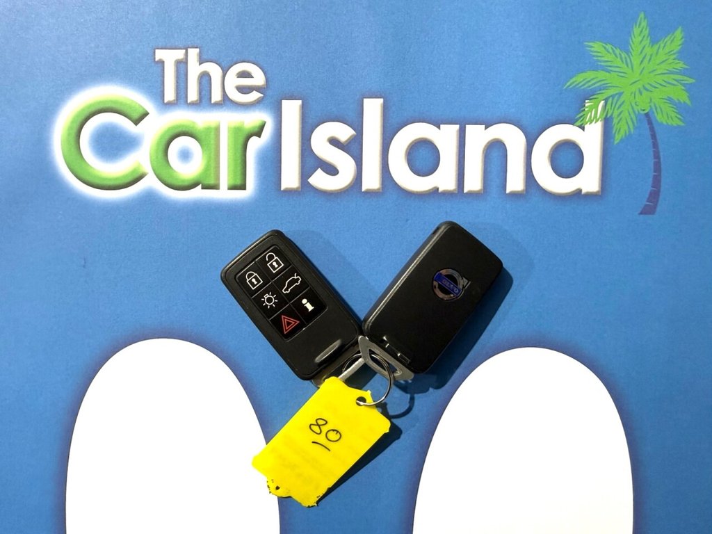 Used Volvo XC60 2017 for sale - 77027457: Photo 31