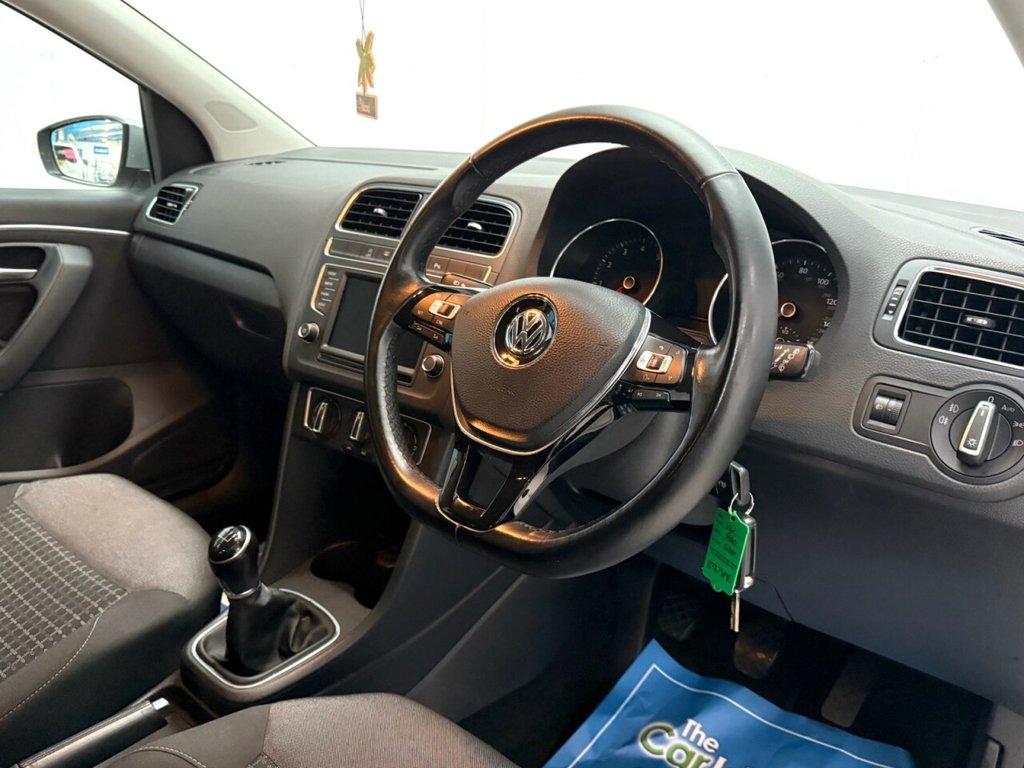 Used Volkswagen Polo 2017 for sale - 76470255: Photo 12