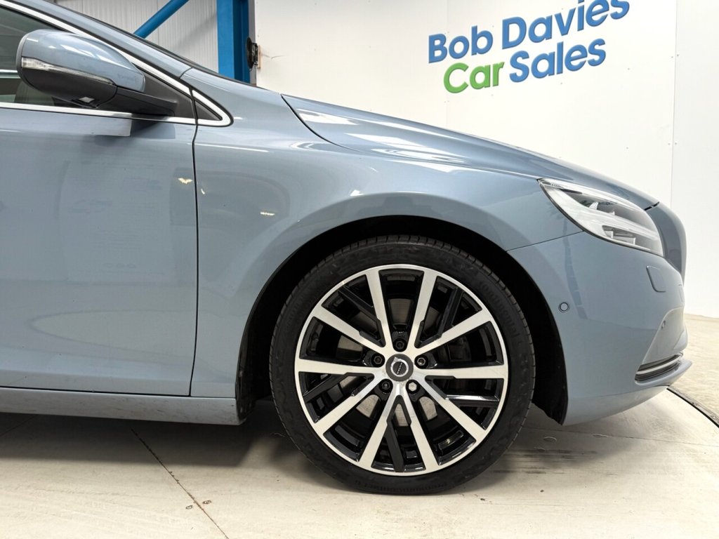 Used Volvo V40 2019 for sale - 76569760: Photo 11