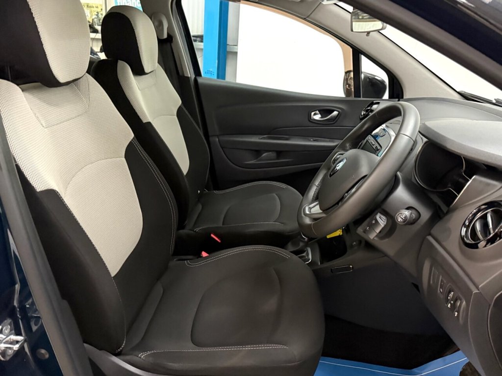 Used Renault Captur 2019 for sale - 76962507: Photo 16