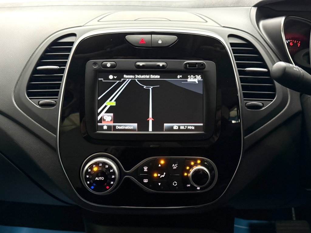 Used Renault Captur 2019 for sale - 76962507: Photo 30