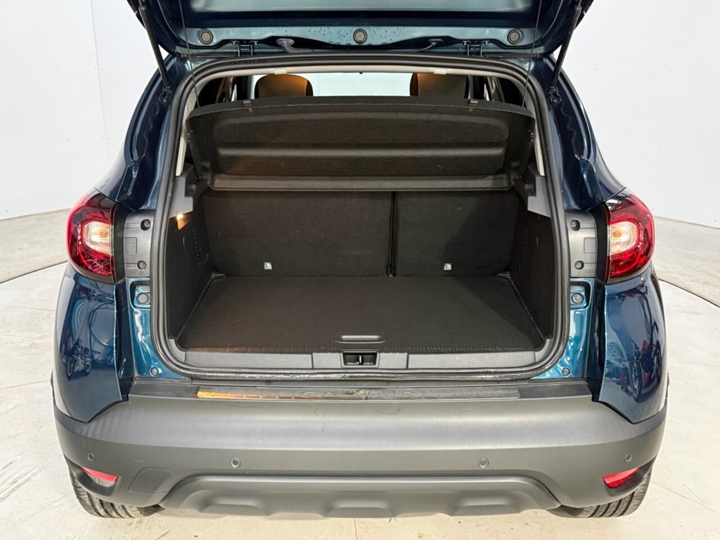 Used Renault Captur 2019 for sale - 76962507: Photo 33