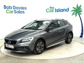 Used Volvo V40 Cross Country 2016 for sale - 75474008: Photo