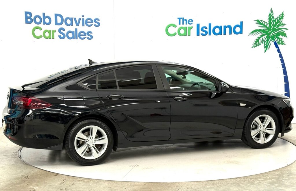 Used Vauxhall Insignia 2018 for sale - 78022026: Photo 9