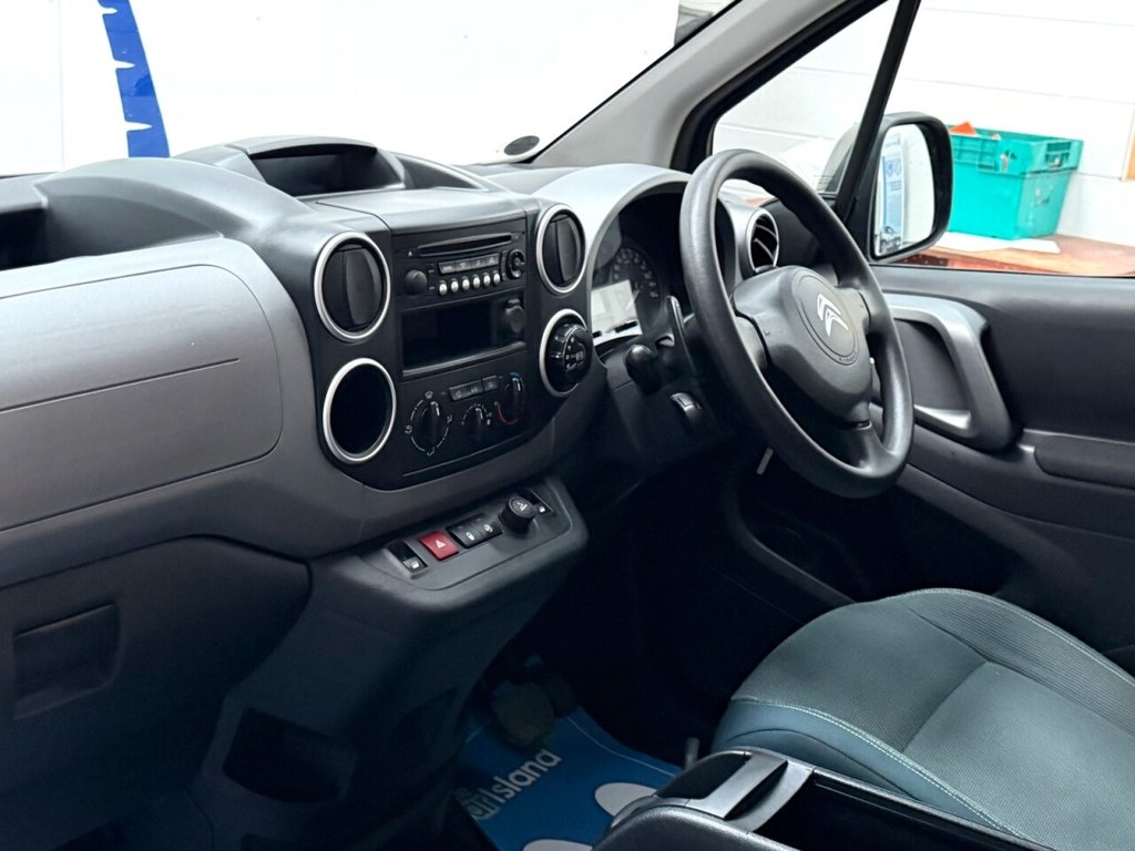 Used Citroen Berlingo 2017 for sale - 76396195: Photo 4