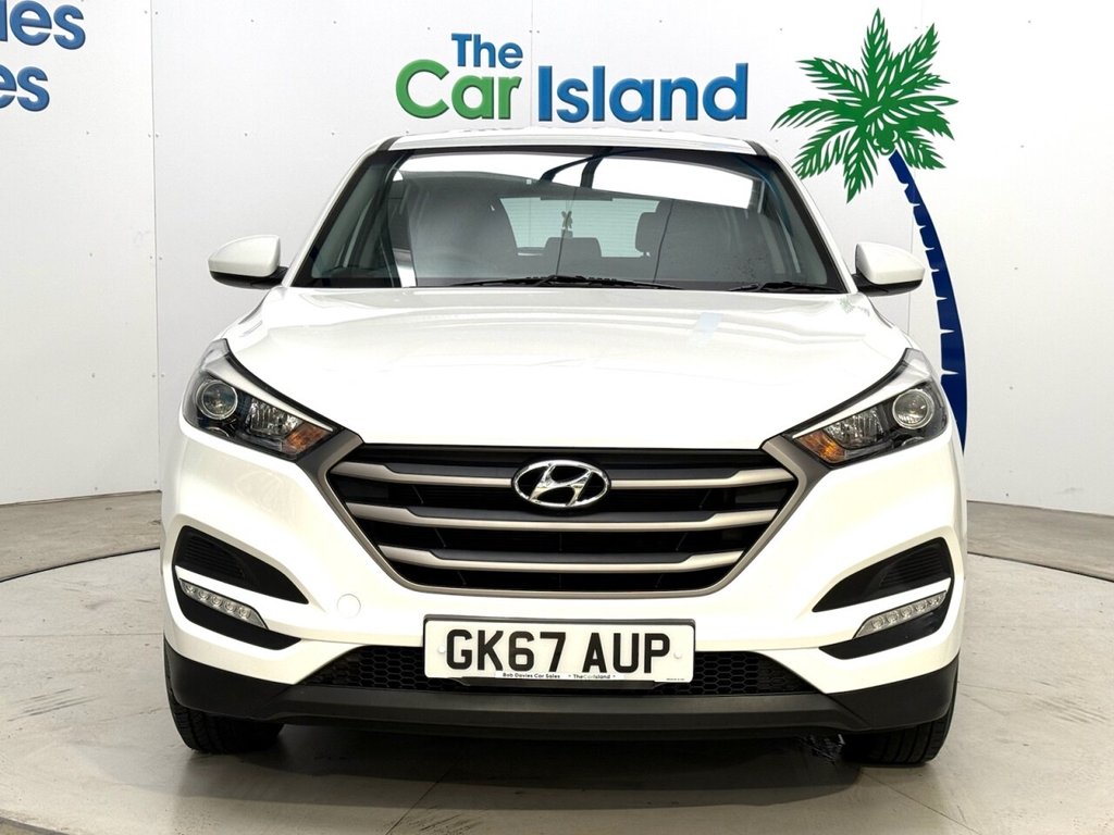 Used Hyundai TUCSON 2017 for sale - 77250647: Photo 2