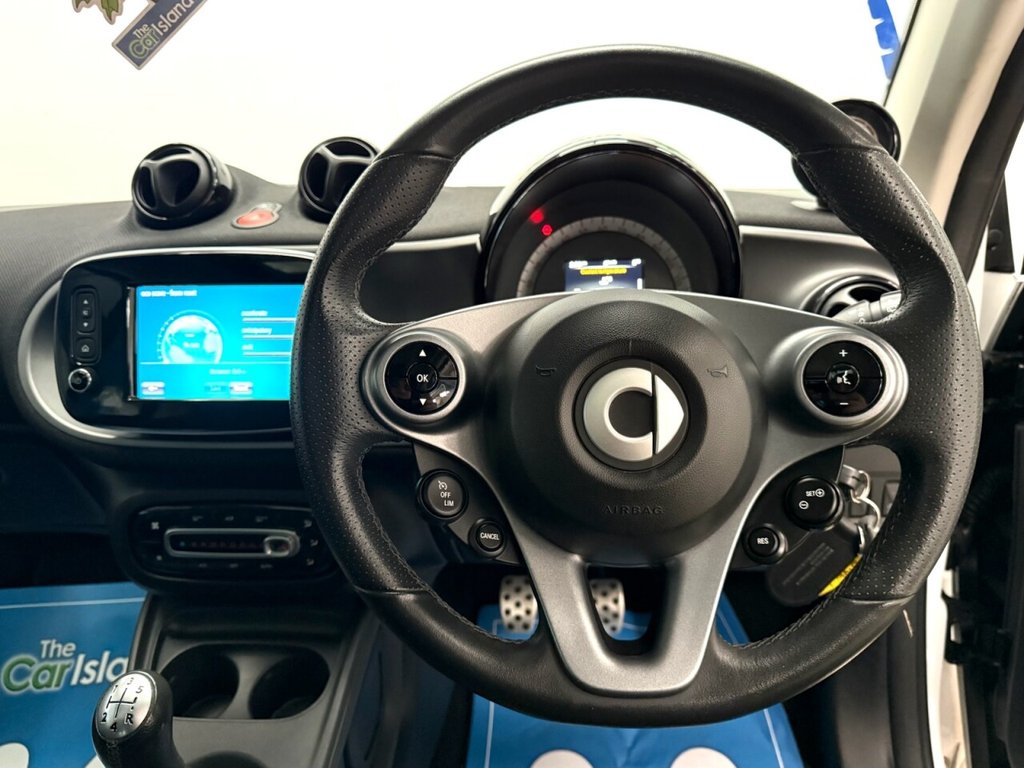 Used smart fortwo 2016 for sale - 76267195: Photo 19